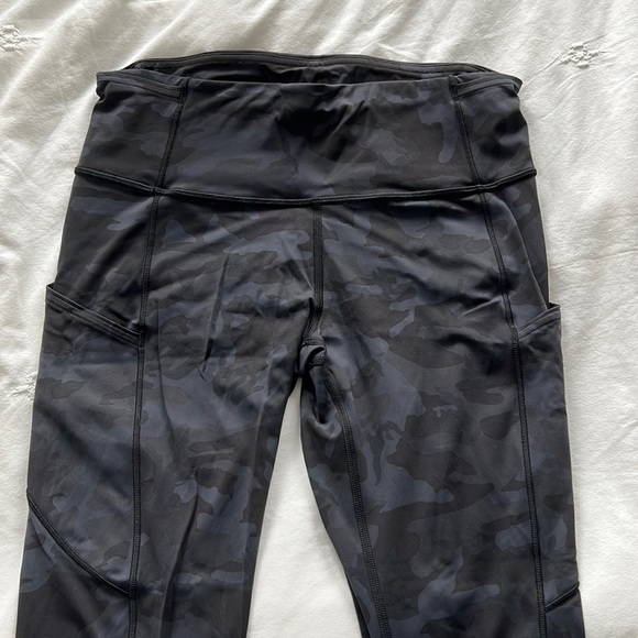 Lululemon Camo Fast and Free Leggings - Picture 2 of 3